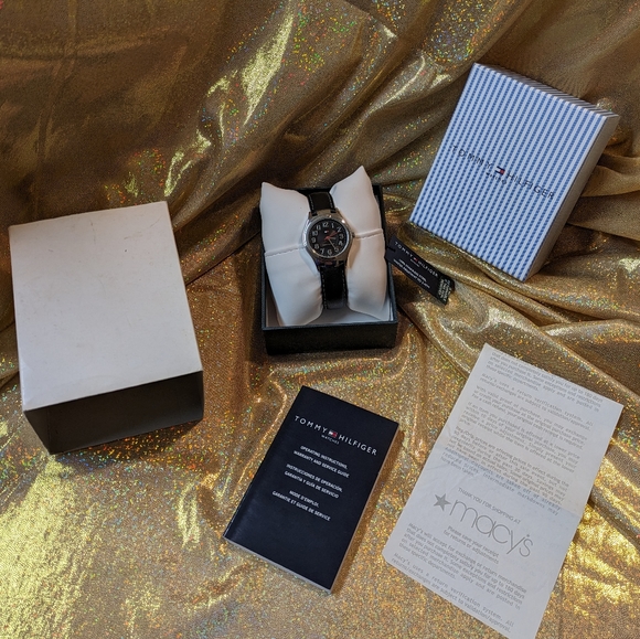 TOMMY HILFIGER WATCH